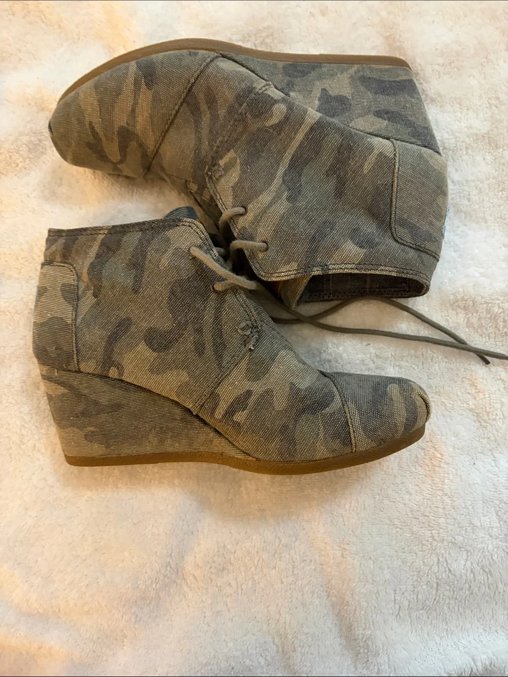 TOMS Camouflage Hidden Wedge Ankle Booties - Olive Camo